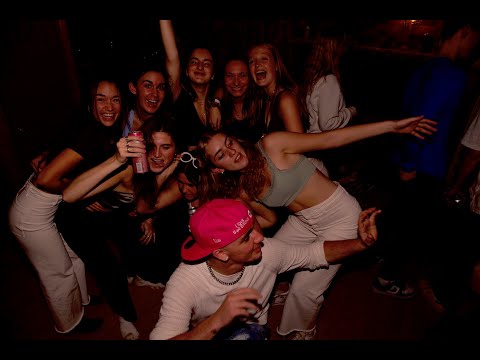 Lostboy Carlos - Pura Vida (Clip Officiel)