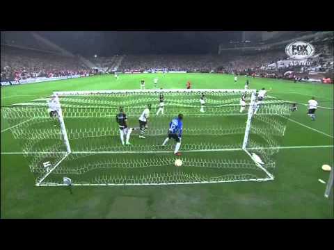 Gol do zagueiro Felipe    Corinthians 4 x 0 Once Caldas  04/02/15