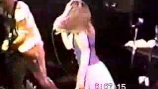 No Doubt - Sinking (Live) in 1992