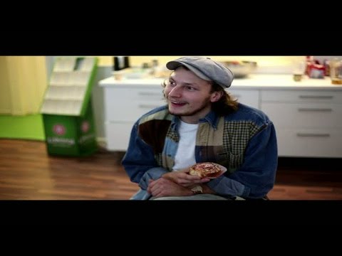 Jens Hult blir firad av Idol-kompisarna - Idol Sverige (TV4)