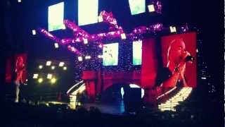 Eros Ramazzotti and Anastacia - I Belong To You (Il Ritmo Della Passione)  live