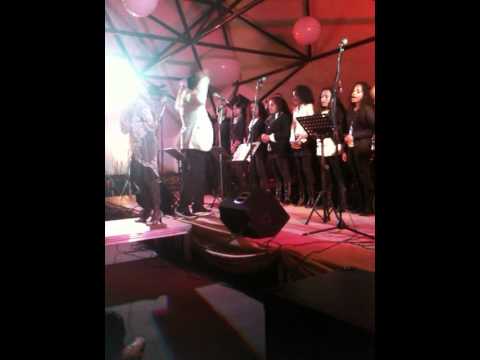 Samenzang 9: Ruth Haumahu & Voices of Imahai