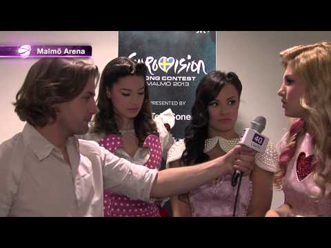 Moje 3 talks about their rehearsal