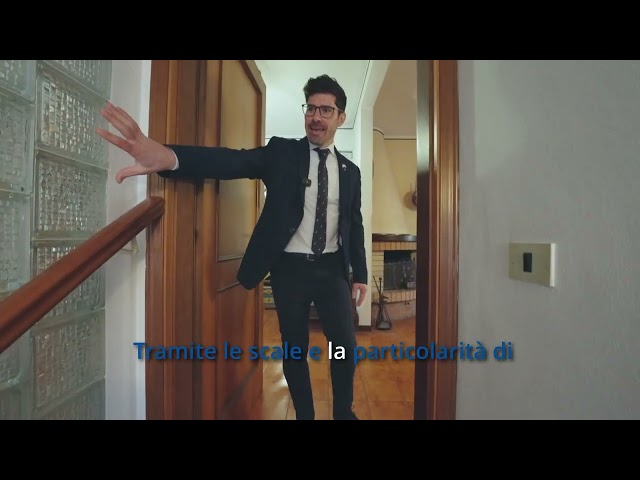 COD 2884 VENDITA A SAN PANCRAZIO VILLETTA A SCHIERA GIARDINO TRE CAMERE