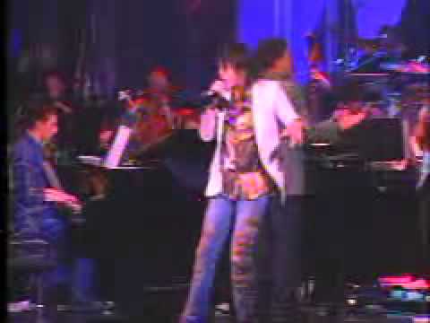 Steven Tyler - Dream On (live orchestra at Berklee 2003)