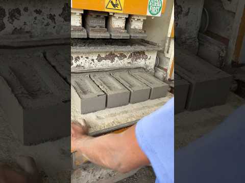 #rap #music #hiphop #machine #shortvideo #construction #shorts FLYAsh bricks 🧱 machine video
