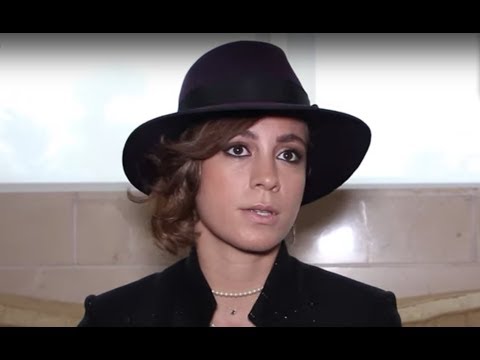 المطربة اللبنانية عزيزة محمد عبد الوهاب سبب اختيار اسمي.. وهذه كواليس يا صلاة الزين