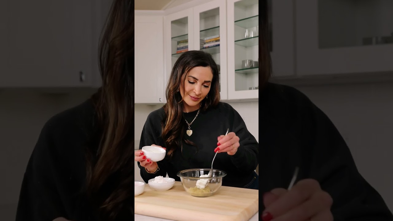 Single Serving Strawberry Cinnamon Roll 🍓✨