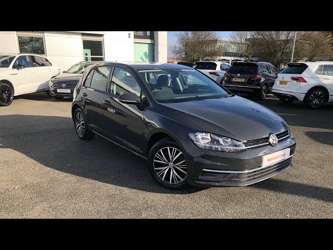 Approved Used Volkswagen Golf SE 1.5TSI in Urano Grey - DG19EDO - Crewe Volkswagen
