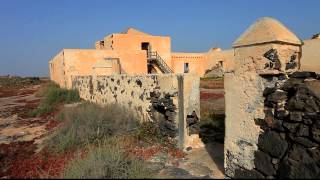 preview picture of video 'Casa de la Costilla, Lajares, arquitectura tradicional de Fuerteventura'