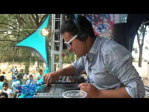 Deep Blooh Vs Bryan Up Live