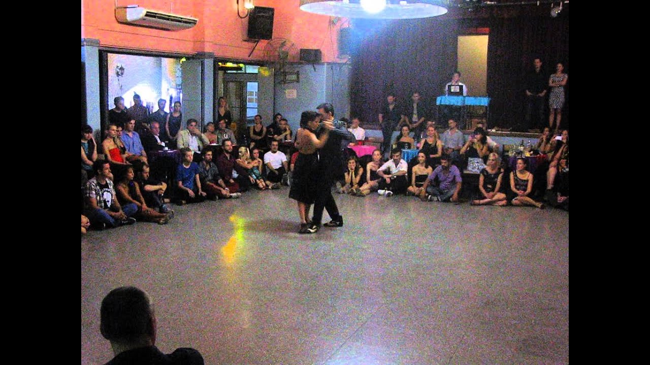 DEMIÁN GARCÍA y FATIMA VITALE en Viva La Pepa Milonga (1/4)