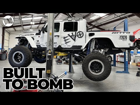 EVO Trailing Arms on a Jeep Gladiator Truck Allows for BIG Travel and can Bomb Across the Desert