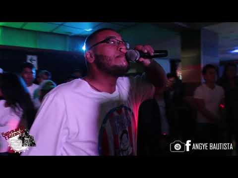 Comanche VS Papaleta || SEMIFINAL || REVOLUCIÓN DEL FREESTYLE