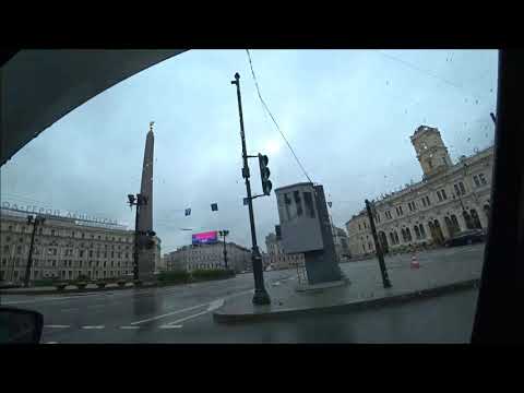 101. В дождь за загранпаспортом. На такси по СПб, подарочный тур по городу от таксиста.