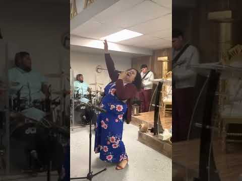 Jossie Concepcion - “Soberano Dios / Tu amor y tu misericordia”🌐