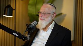 הרב איתן איזמן: חינוך, גיוס ושכול | הפודקאסט של דביר עמר (חדשות ערוץ 7) - התמונה מוצגת ישירות מתוך אתר האינטרנט יוטיוב. זכויות היוצרים בתמונה שייכות ליוצרה. קישור קרדיט למקור התוכן נמצא בתוך דף הסרטון