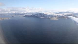 preview picture of video 'Landing at Alesund Airport - KLM first flight'