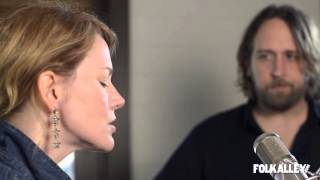 Folk Alley Sessions at 30A: Hayes Carll &amp; Allison Moorer - &quot;Love Don&#39;t Let Me Down&quot;