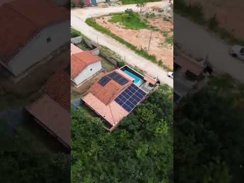 Energia Solar em Esmeraldas: 800 kWh/mês com 12 Painéis Bifaciais #Shorts