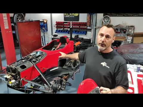 Restoring the Gilmour Racing F306/07 Dallara back to its Championship winning livery Episode 2