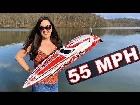 SMART RC Speed Boat Setting Records! - Pro Boat Impulse 32" Brushless