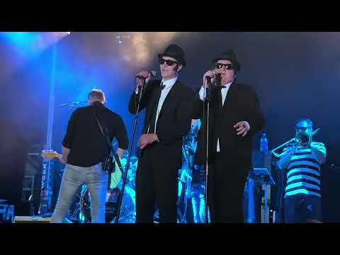 The Blues Brothers tribute Band - Sweet Home Chicago