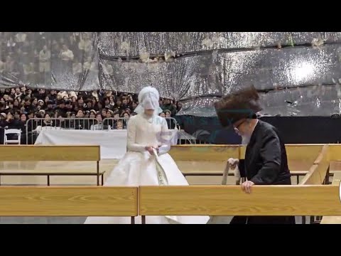 Skver Rebbe Dances Mitzvah Tantz At His Grandchild’s Wedding