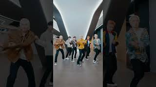 Download lagu 너라는 이유 🫶 #BUTYOUCHALLENGE Dance with us ❤️ mp3 Download lagu 너라는 이유 🫶 #BUTYOUCHALLENGE Dance with us ❤️ mp3