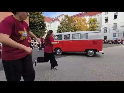 11B: Be The One Diákdiri Tánc