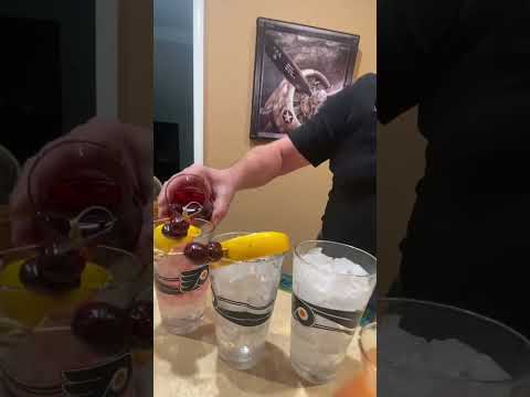 SeaBreeze cocktail Recipe #drink how to #easycocktails #seabreeze #homebartender