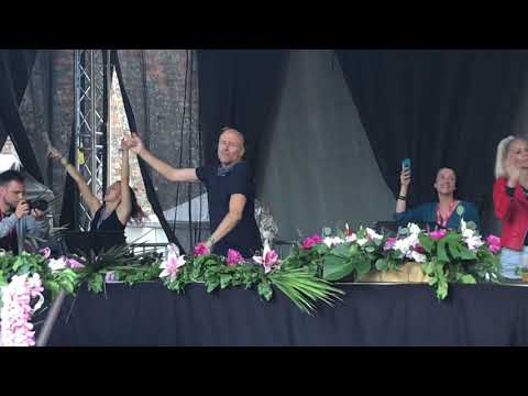 [4K] Lee Burridge drops "RÜFÜS DU SOL - Innerbloom" @NSNS EXIT 2019 by Grotto