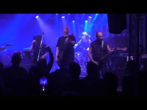 Pačess - PAČESS - Live In Brno (Melodka 9.11.2019)