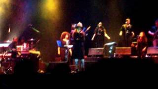 ERYKAH BADU // The Healer Hip Hop / Penitentiary Blues live @ HMH Amsterdam July 13 2010