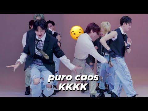 Relay Dance do Stray Kids é sempre um caos