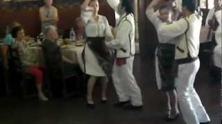 preview picture of video 'Ansamblul folcloric Salcioara din Babadag, Dobrogea - 2012'