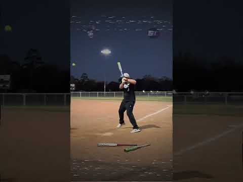 This Guy has the PERFECT SLOWPITCH CUTSWING. Sounds Like a Shotgun