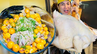 Download lagu NGANG TÀI NGANG SỨC GIỮA NGA SUMO CÙNG CUỘC ĐỐI ĐẦU VỚI CON GÀ NẶNG 4KG TẠI QUÁN PHỞ ĐỘC NHẤT ￼ mp3