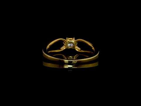 Exquisite Solitaire Diamond Ring - Style