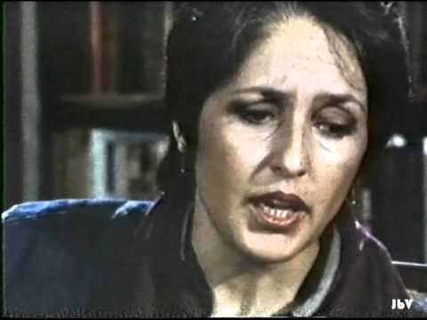 JOAN BAEZ:  (You've Got to Walk That) Lonesome Valley - video