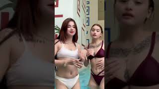 bikini TikTok be like...