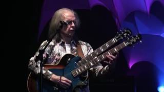 YES - ROUNDABOUT // TO BE CONTINUED MEME