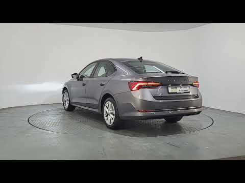 Skoda Octavia AMB 2.0TDI Diesel Manual - Image 2