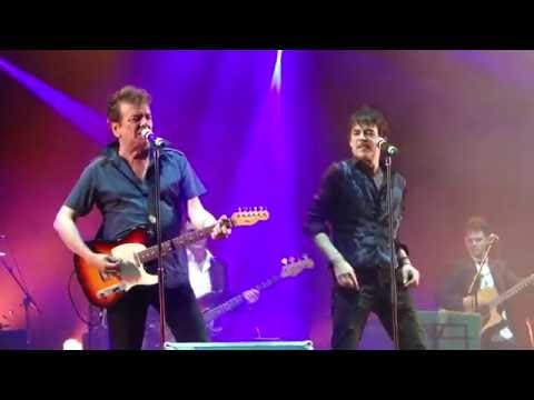 GABINETE CALIGARI (Jaime Urrutia) : EL CALOR DE UN AMOR EN UN BAR - BARBARIDAD (La noche más movida