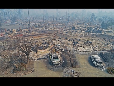 Уничтоженный практически полностью калифорнийский город Санта-Роза