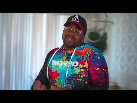 Fliparachee X Merc - Bow Chicka Wow Wow Dir X Fats Fontana