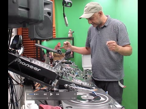 DJ Kullar of Roots Youths @LifeFM.TV Studios, Acton, London W3. 26/7/2022