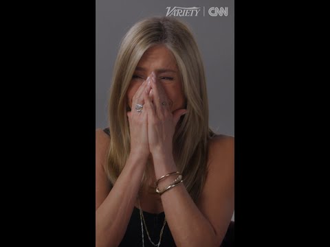 Jennifer Aniston and Lisa Kudrow crack up at favorite 'Friends' jokes