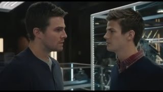 Arrow 2x09, Part 3 / Fanboy Barry is back