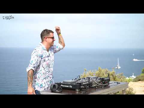 Vdj felix 4.09.2023 David Novacek 1001Tracklists: Pato’s Groove (macao) Gabry Venus remix